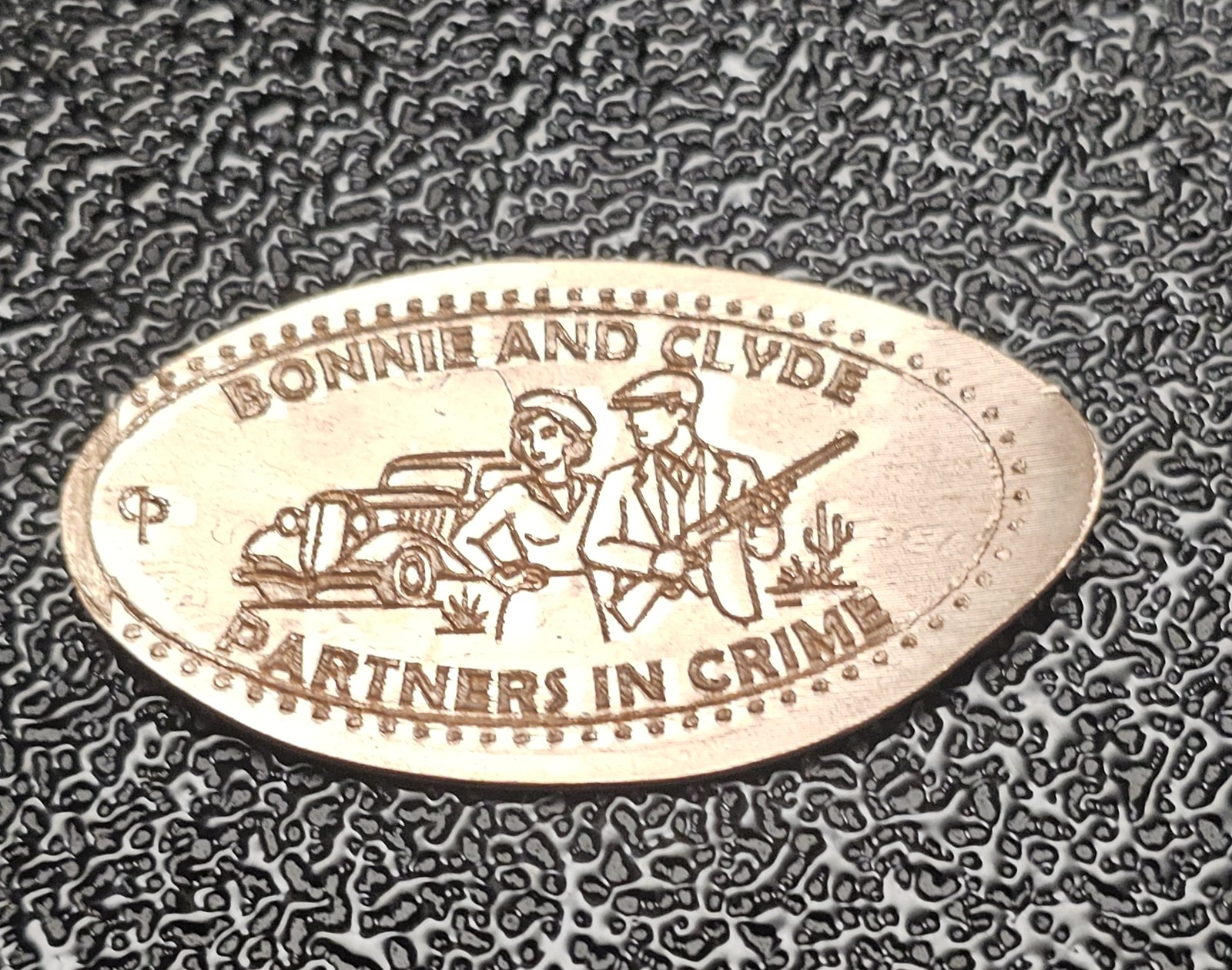 Bonnie & Clyde Partners In Crime Pressed Penny Elongated Coin - Image 2